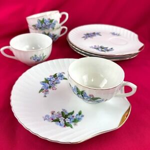 Vintage‎ Snack Plates & Tea Cups 8 pc Set Gold Trim Scalloped Plates Blue Floral